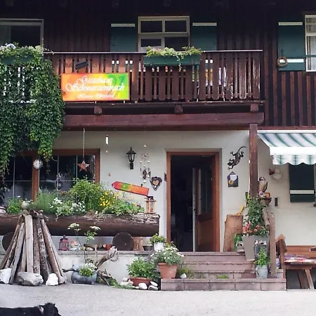 Schwarzenbach Vendégház
